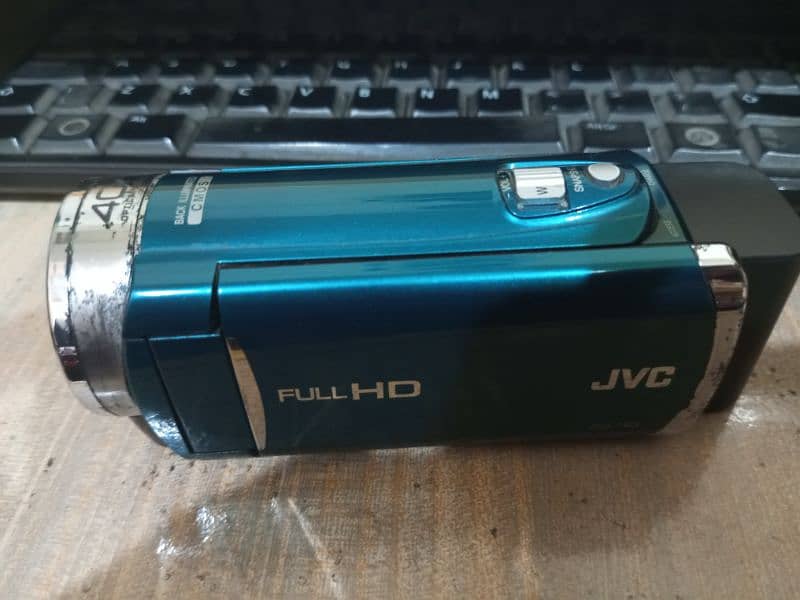 Everio JVC 40x zoom 4