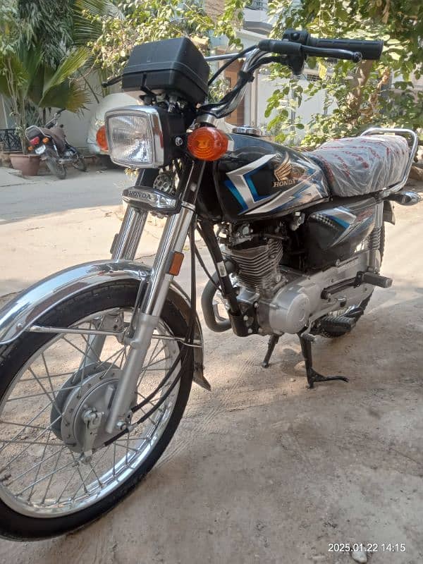 HONDA CG 125 2025 6