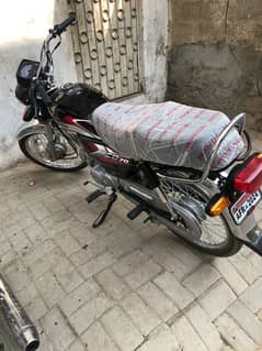 honda CD70 Model 2024 only 900KM done