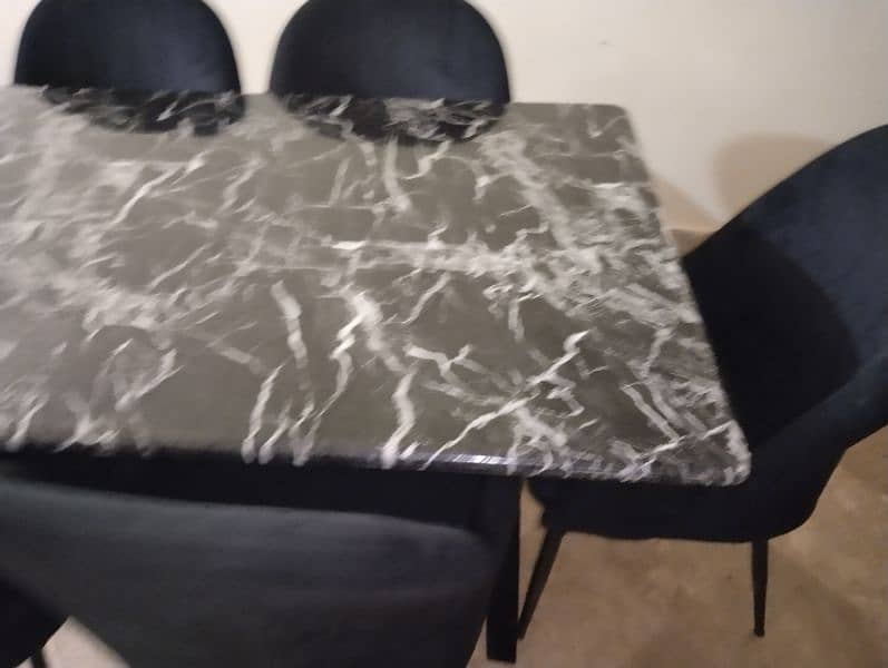 Marble dining table 2