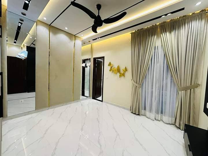 05 Marla Out Class Stylish Brand New Luxury Bungalow For Rent In DHA 9 Town 5