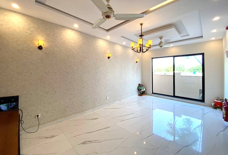 05 Marla Brand New Luxury Bungalow For Rent In C-Block DHA 9 Town 4