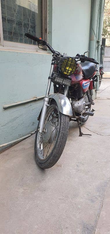 Honda CD 100 - Good Quality - No work required 2