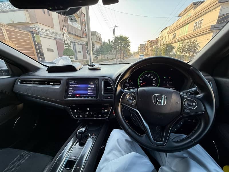 Honda Vezel Rs 2019 19