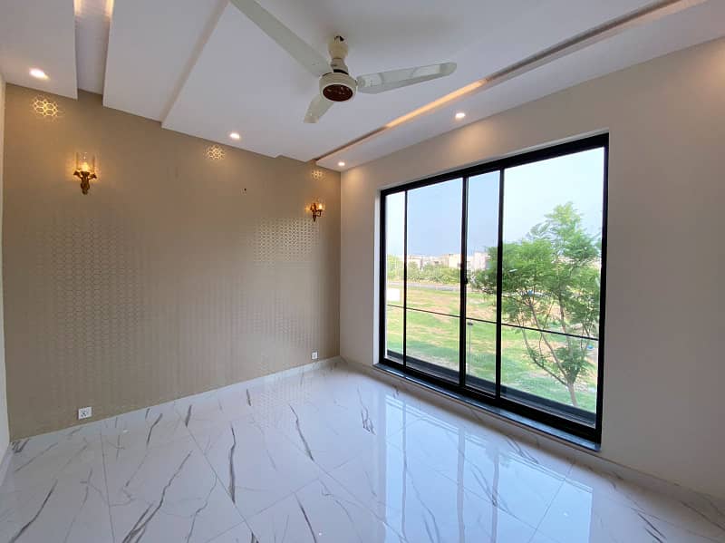 05 Marla Luxury Bungalow For Rent In C-Block DHA 9 Town 13