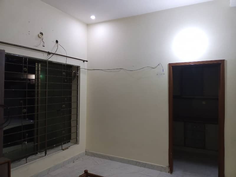 Flat Available In Architect Society For Bachelors And Job Holders Near UCP University 6