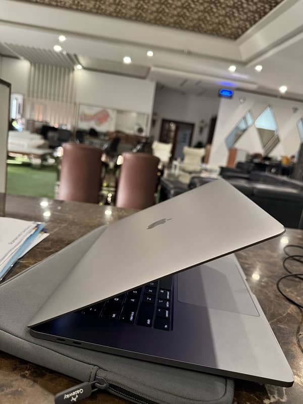 Mackbook pro 2019 1