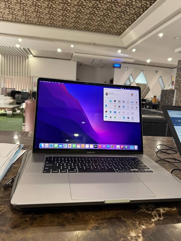 Mackbook pro 2019 11