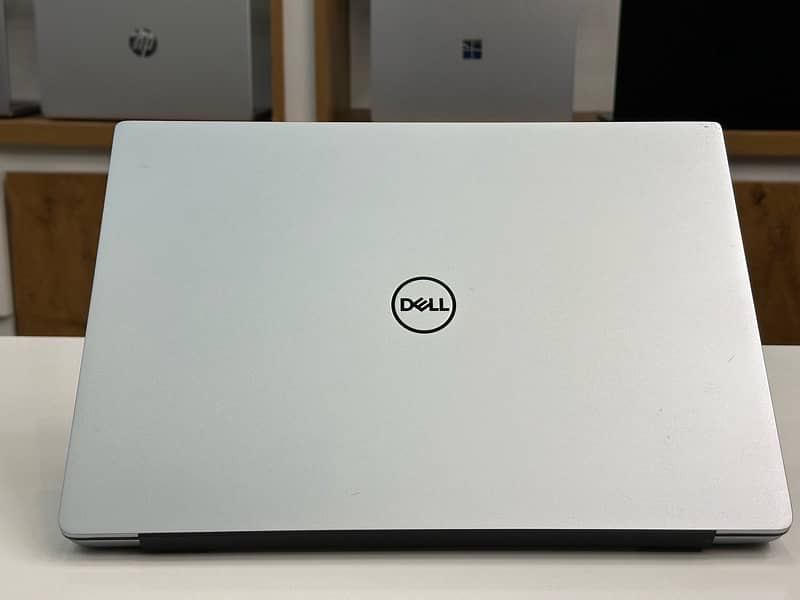 DELL VOSTRO 5490 ( CORE-i7 / 10th GEN ) 16 GB RAM-256 GB SSD 2 GB GPU 0