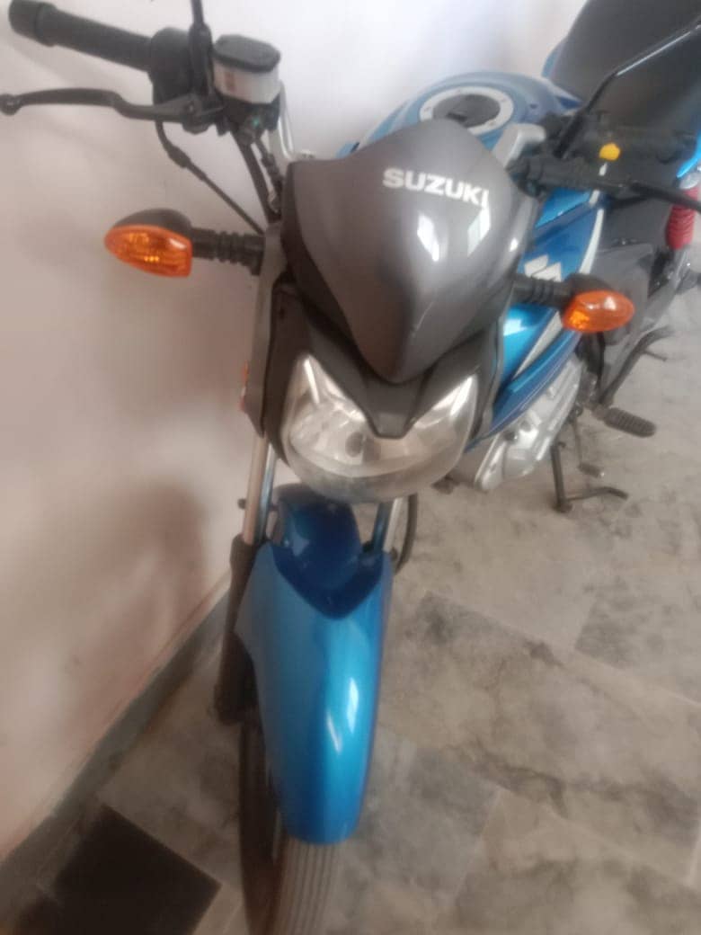 Suzuki GS-125 2023 2