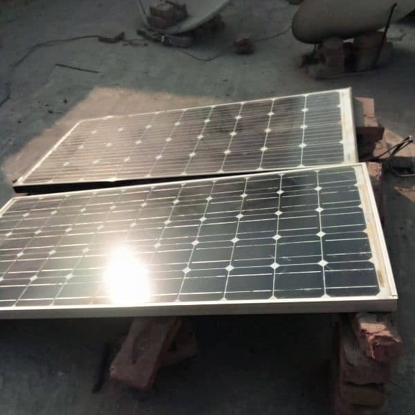 2 Solar Panel for sale 0