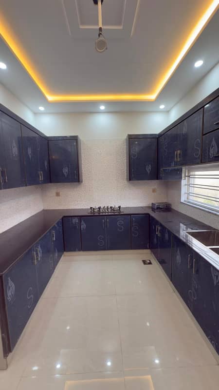 10 MARLA UPPER PORTION AVAILABLE FOR RENT IN MUHAFIZ TOWN PHASE 2 1