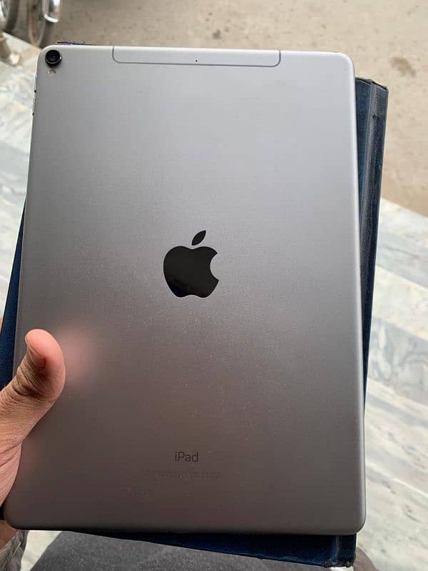 Ipad pro 10.5 64gb 0