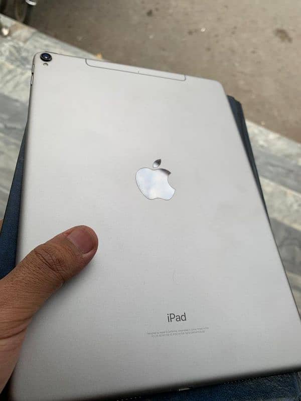 Ipad pro 10.5 64gb 1