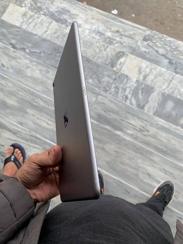 Ipad pro 10.5 64gb 4