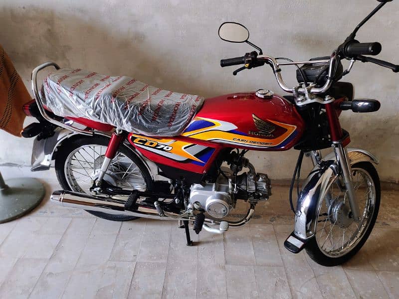 honda bike 10/10 condition 0