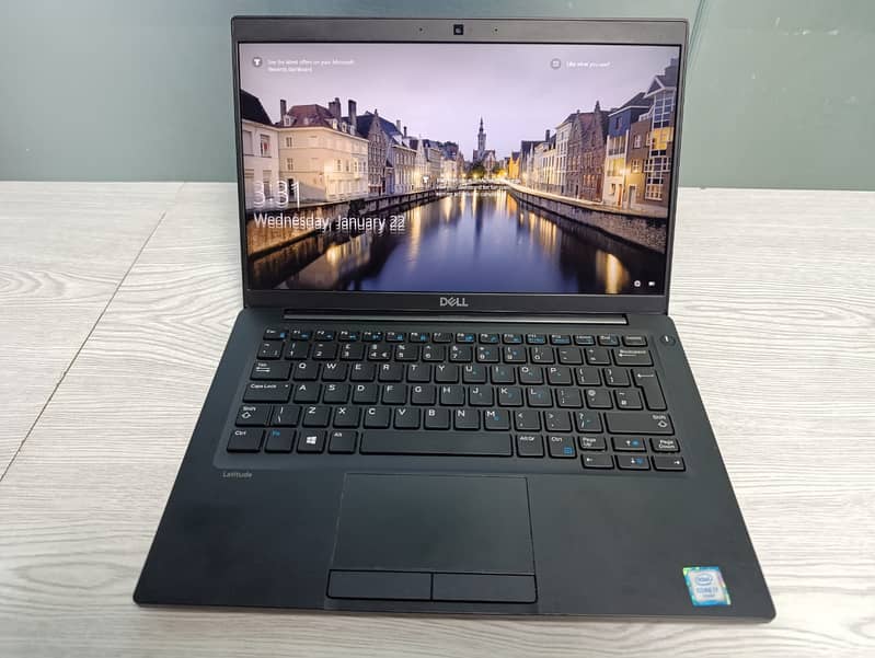 Dell Latitude 7380 Core i7-6th 16GB, 256GB, 13" Touchscreen Laptop W10 0