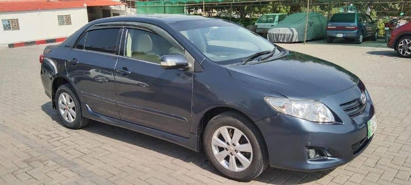 Toyota Corolla Altis 2010 /03317128595 2