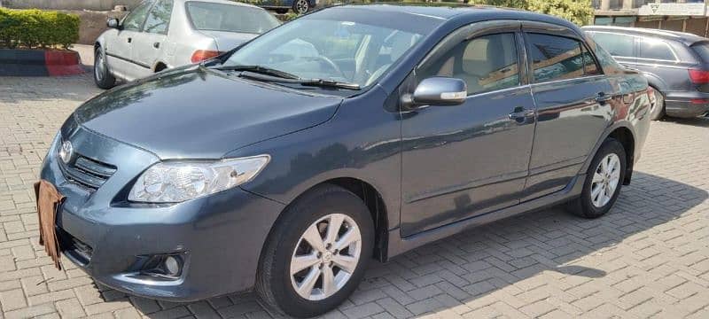 Toyota Corolla Altis 2010 /03317128595 3