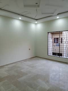 Room available for rent near UCP University and shoukat Khanum Hospital