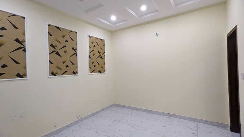 3 Marla brand new double story house for sale new shalimar colony multan. 2