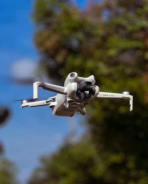 Dji Mini 4 pro Fly More Combo Drone Available For Rent 2