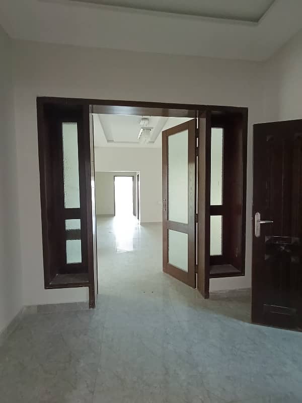 Beautiful House Near Main Gate & Zoo Bahria Enclave Sector C Ungent for Sale 28