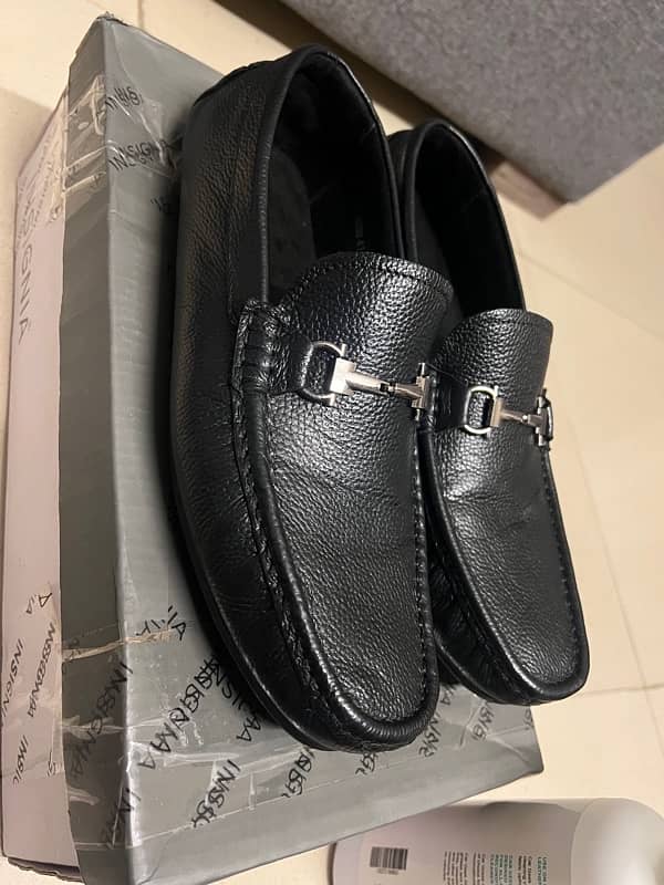 insignia driving leather loafers size 41. 0