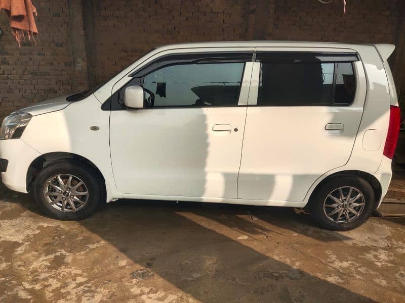 Suzuki Wagon R 2014 1