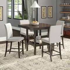 tables / dinning tables / wooden dinning table with luxury chairs