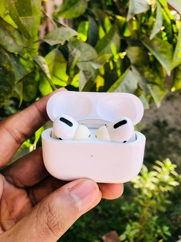 Apple Original Airpods Pro 0