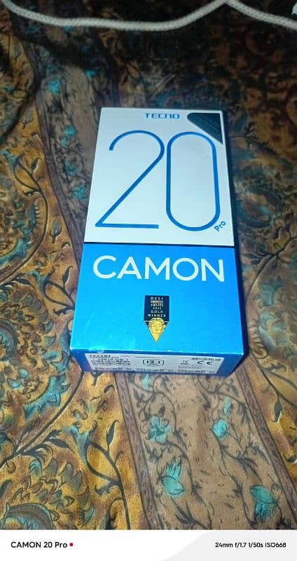 Tacno camon 20pro 8+8gb 256gb 10