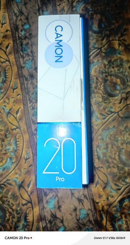 Tacno camon 20pro 8+8gb 256gb 12