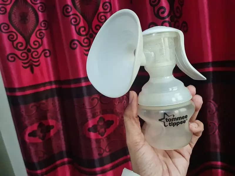 Manual Breast Pump Tommee Tippee 1