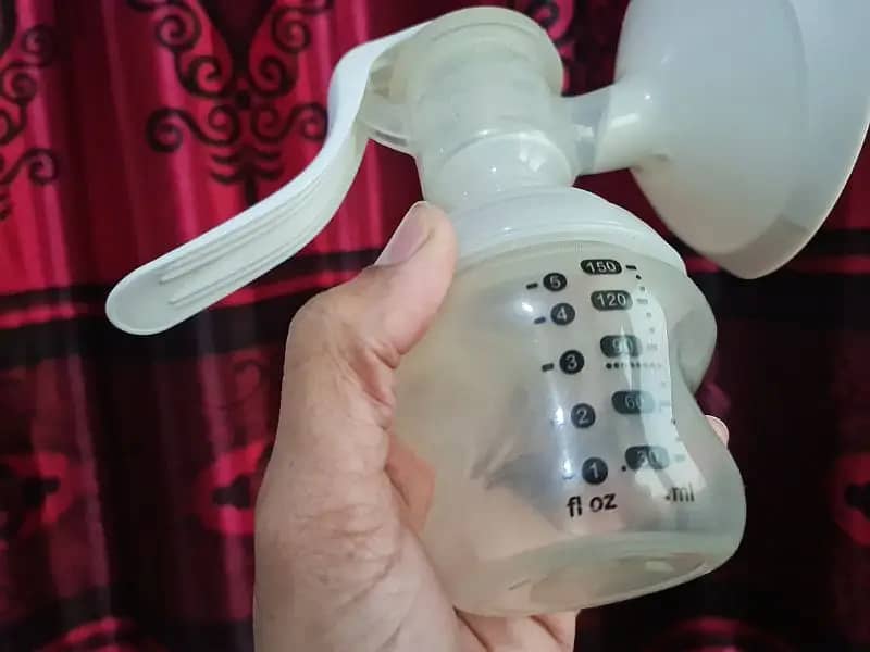 Manual Breast Pump Tommee Tippee 2