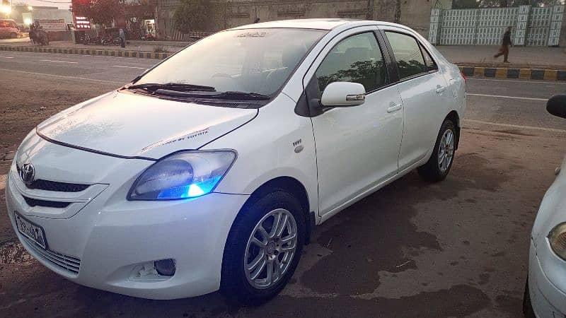 Toyota Belta 2008 1