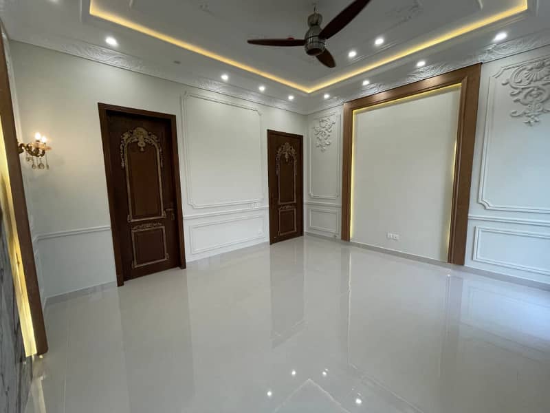 5-BedRoom House For Sale Phase-1 DHA LAHORE 11