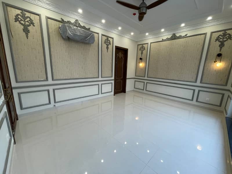 5-BedRoom House For Sale Phase-1 DHA LAHORE 25