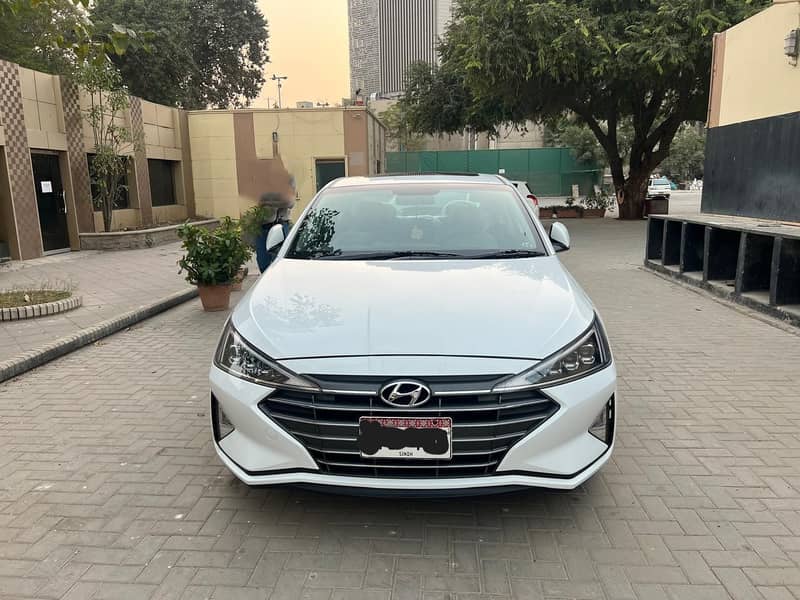 Hyundai Elantra 2023 0