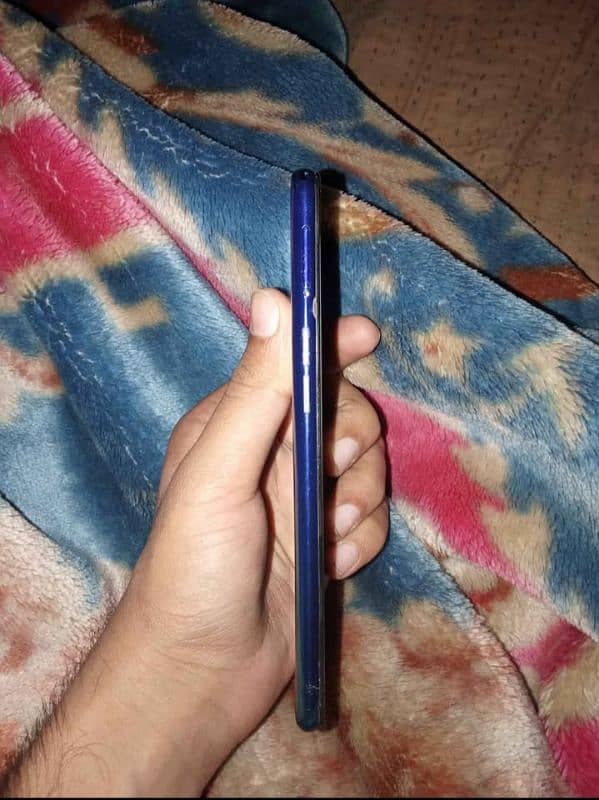 Realme 3 ( With Box ) 2