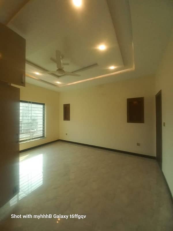 2 Bed 10 Marla Ground Portion Available for Rent in Gulraiz 1