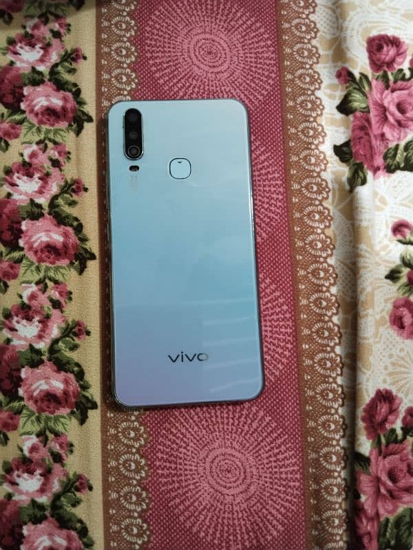 Vivo Y15.8GB.  256GB 1