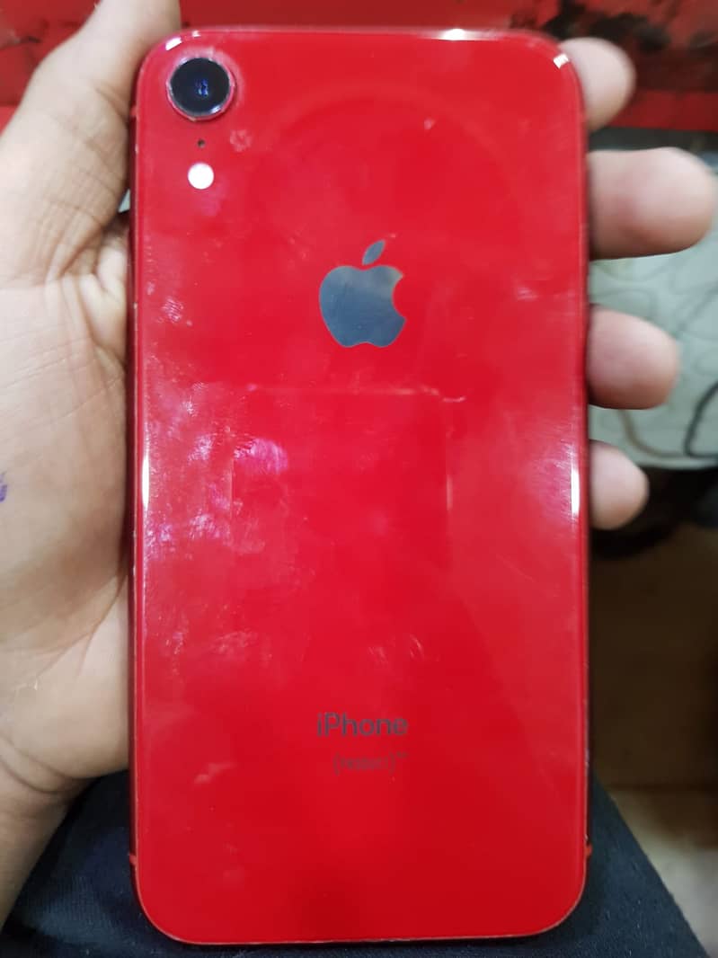 iPhone XR 64 gb back camera not working 0