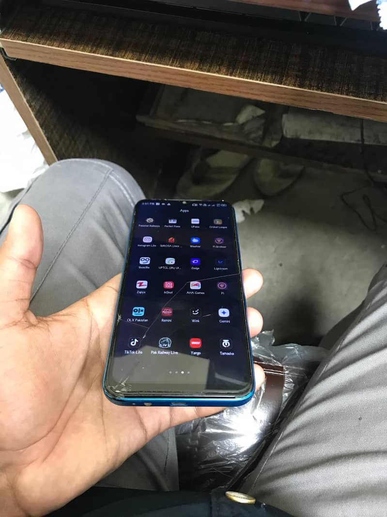 Infinix Hot 10 2