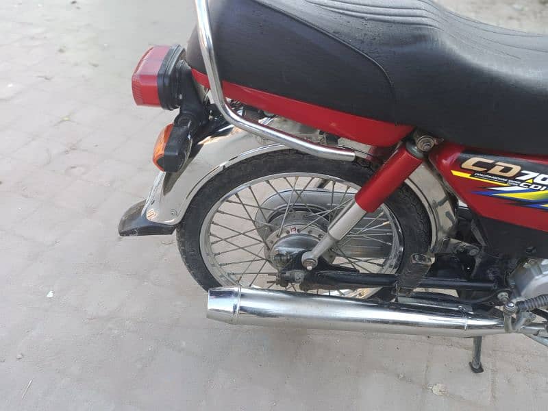 Honda 70 New Baik ha 5