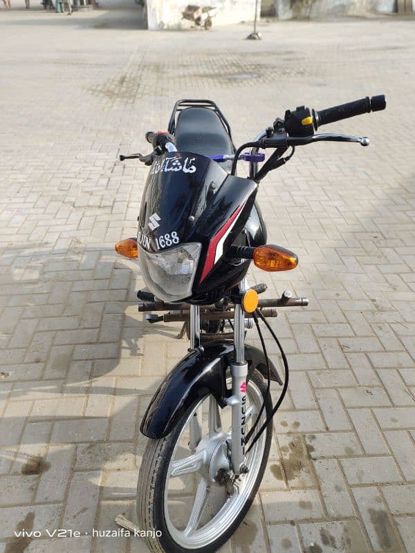 Suzuki 110s for sale all ok good condition 2019modal 1