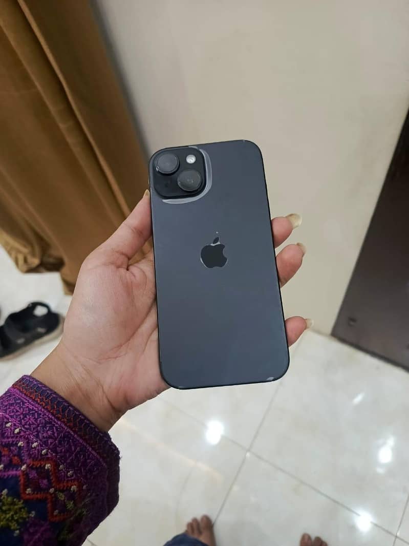 Apple iPhone 15 1