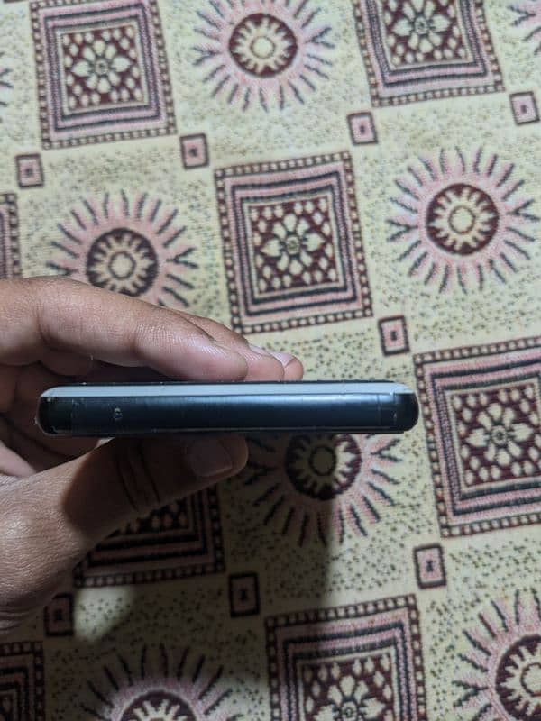 Pixel 6a Non PTA 6/128 Good Condition 3