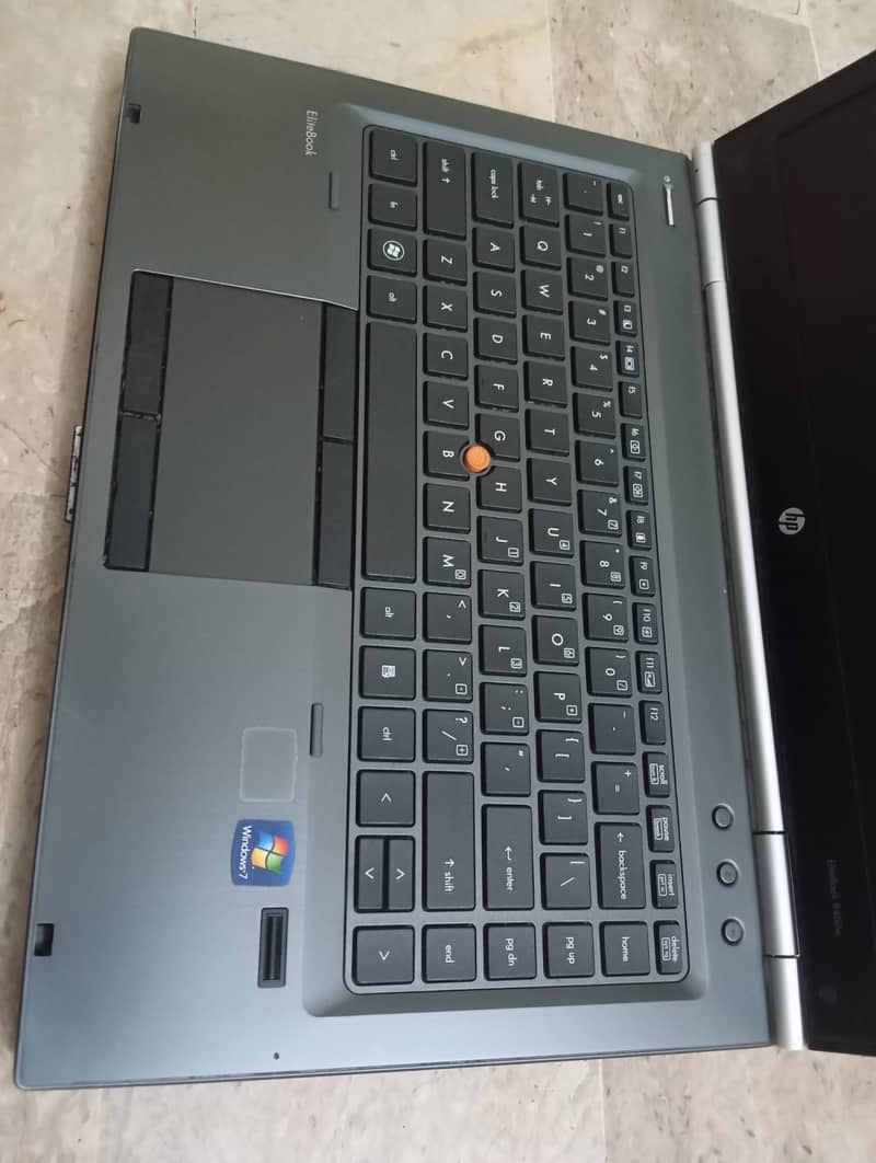 Hp EliteBook 8460w, core i5 (2nd  generation) 9