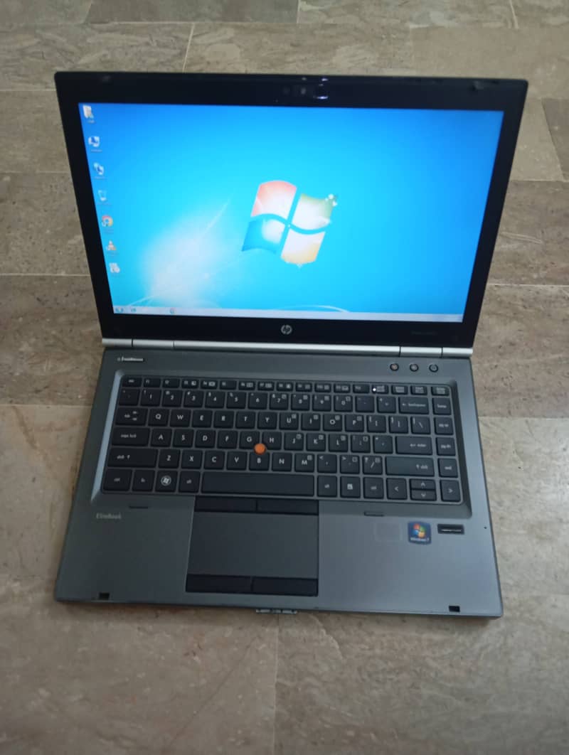 Hp EliteBook 8460w, core i5 (2nd  generation) 12